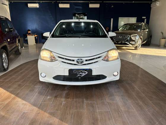 TOYOTA ETIOS 1.5 X SEDAN 16V FLEX 4P MANUAL TOYOTA ETIOS 1.5 X SEDAN 16V FLEX 4P MANUAL